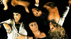 Queen- bicycle race