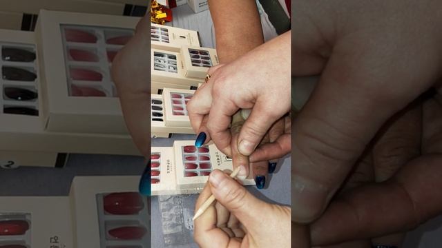 Ногти накладные смотреть онлайн
