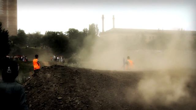 Мотокросс 2012. г.Славянск смотреть онлайн