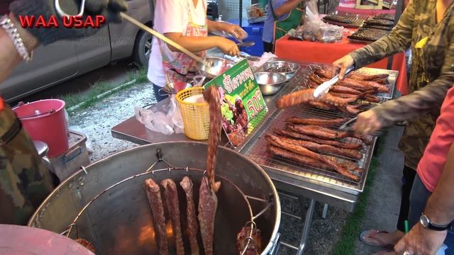 The Ribs - Honey Garlic Sesame Pork Ribs Roasted | Street Food смотреть онлайн