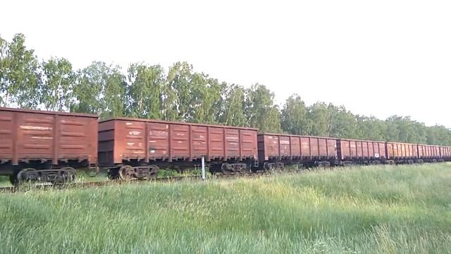 Железнодорожный переезд в Ханчицах. смотреть онлайн