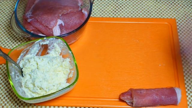 Рулеты из свинины с яйцом и сыром к праздничному столу