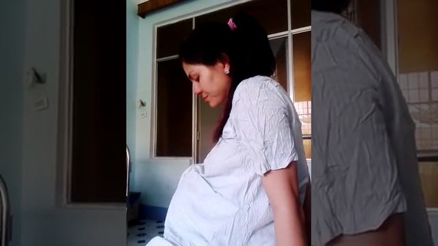 Vợ đau đe ck ngồi ôm điện thoại và cái kết смотреть онлайн