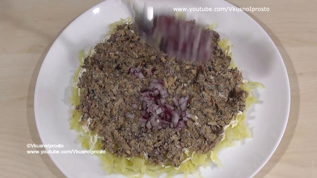 САЛАТ со ШПРОТАМИ / Вкусно, Просто и Бюджетно! смотреть онлайн