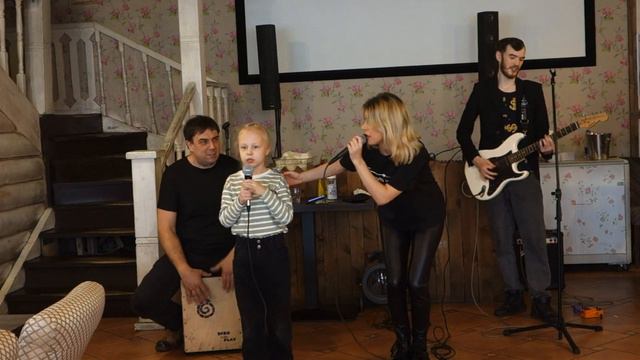 Группа "LIZA" & Василиса - "Лесник" ("Король и Шут" cover) смотреть онлайн