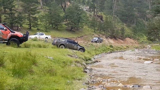 VW AMAROK Vs L200 Vs Isuzu DMax   @TURKEY