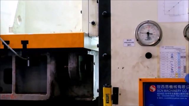 Car Body Panel Press 2000Ton for Automotive Industry смотреть онлайн