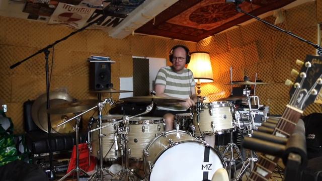 Sam Fender – Poundshop Kardashians (Drumcover Marco Zimmermann) смотреть онлайн