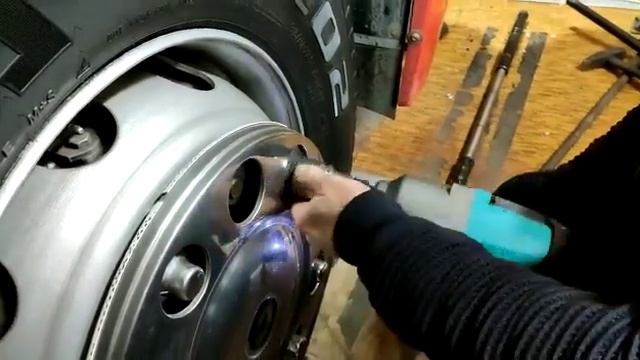 Тушка гайковерта STURM стоит за 20тыс. Но крутит неплохо смотреть онлайн