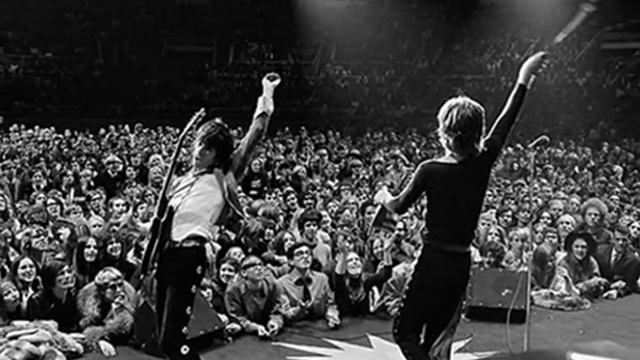 The Rolling Stones - Sweet Virginia (Studio Version) смотреть онлайн