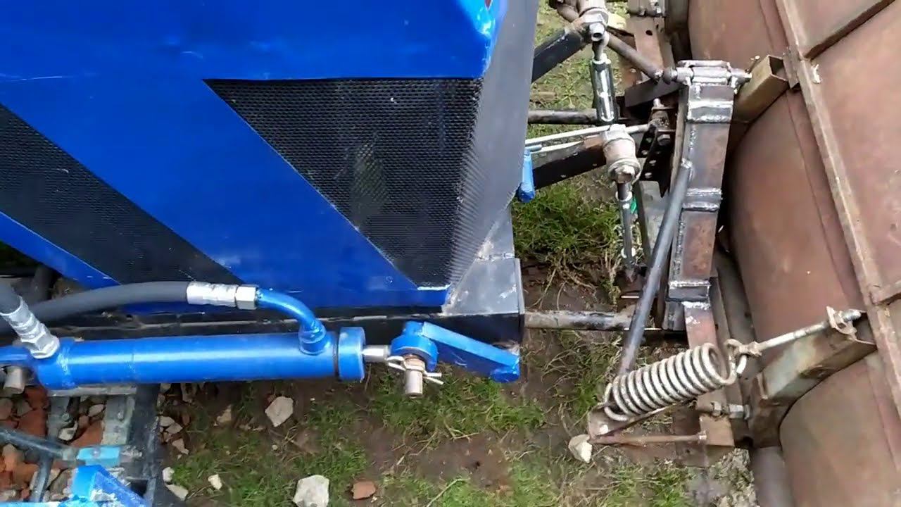 Передний отвал на автосцепке смотреть онлайн