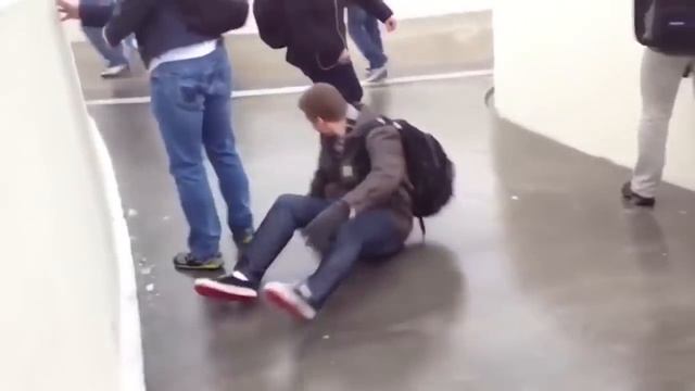 Deja Vu Meme Compilation 2019 February/Февраль смотреть онлайн