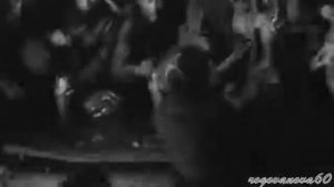 Служил он в Таллине при Сталине...