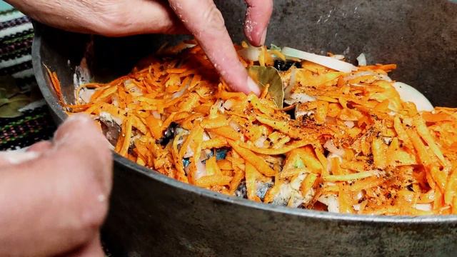 🥰Трохи сушених грибів і три скумбрії. Дивіться, що вийшло!🥰 смотреть онлайн
