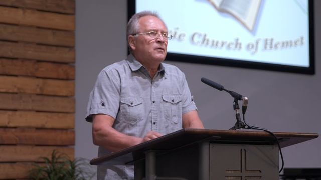 Стих «Мы теперь уходим понемногу» смотреть онлайн