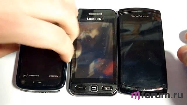 Обзор Sony Ericsson VIVAZ - Внешний вид, сравнения размеров смотреть онлайн