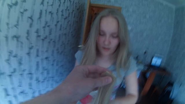 ОТРЕЗАЛ ВОЛОСЫ СЕСТРЕ. ЖЕСТОКИЙ РОЗЫГРЫШ (БпС) смотреть онлайн