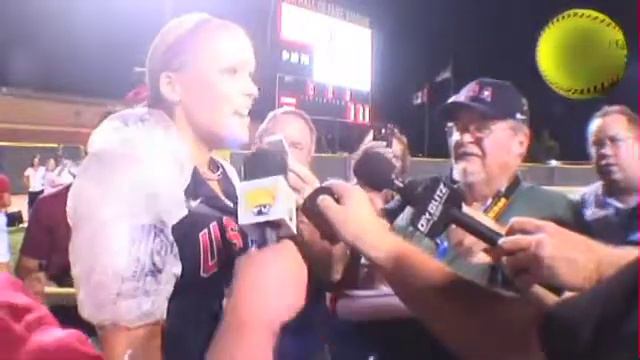 Jennie Finch Chats смотреть онлайн