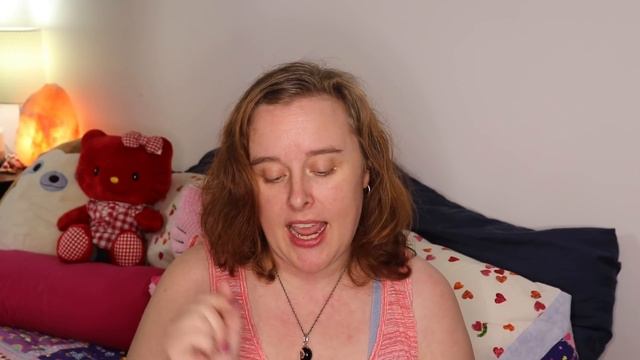 October 2020 Show & Tell - YT Faves, Books, Decks, Food, Beauty & More смотреть онлайн