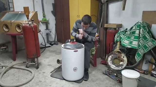 Ремонт бойлера, водонагревателя. Потек бак... смотреть онлайн