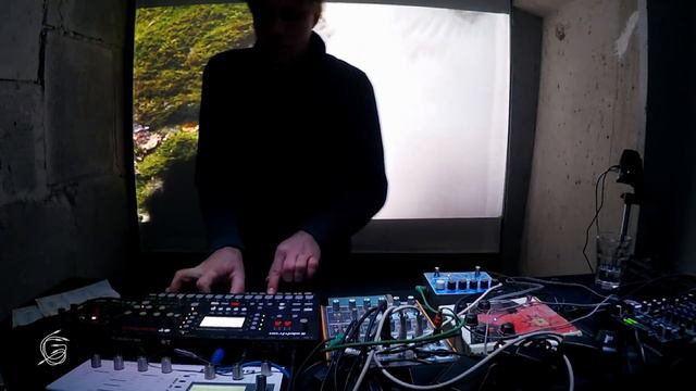 Gas Of Latvia // Live @ Erica Synths Garage смотреть онлайн