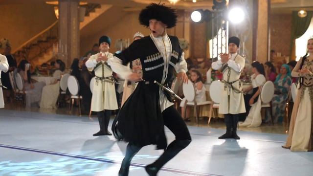 Ансамбль Молодость Дагестана 4к Лезгинка смотреть онлайн