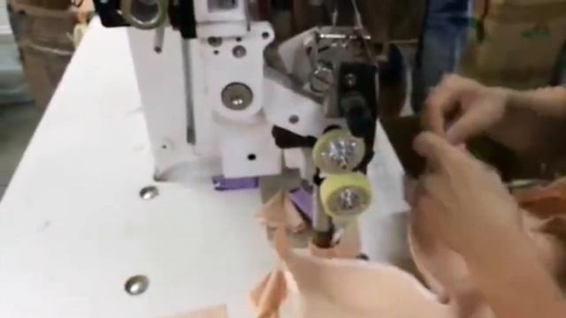 Станок HANFOR HF-702-02 для термоклеевой сварки тканей и трикотажа. смотреть онлайн