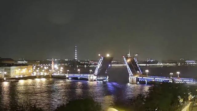 Гроза в Санкт Петербурге 17 мая 2021 смотреть онлайн