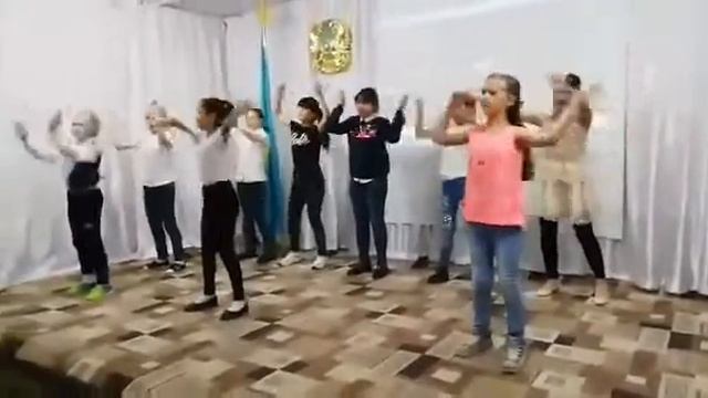ФЛЕШМОБ 5 КЛАСС.ТОП смотреть онлайн