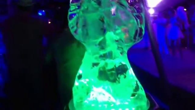 На корабле.Вечеринка в белом. смотреть онлайн