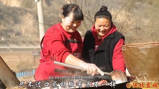 【陕北霞姐】400斤的大土猪，霞姐用50斤做农村腌猪肉，简单几步，过年炒菜猛香了！
