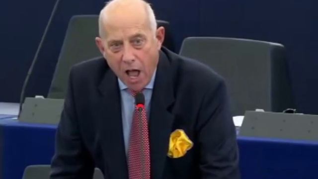 Godfrey Bloom: The biggest tax avoiders in Europe смотреть онлайн
