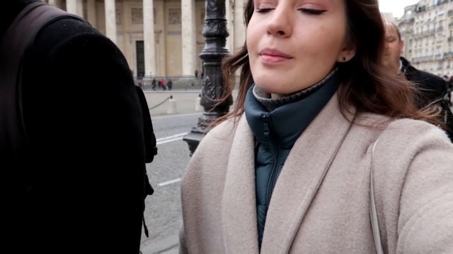 ?РУССКИЕ КНИГИ В ПАРИЖЕ?? смотреть онлайн