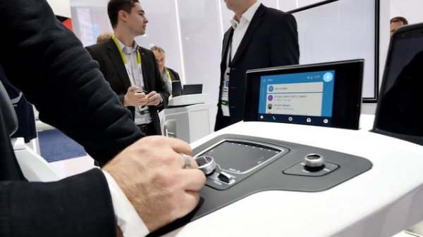 Audi Google Android Auto Dashboard Hands On [4K]