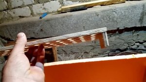 Прививочный ящик для прививки личинок на маточное воспитание.