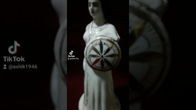 фарфоровая Cтатуэтка Царица Тамара Ереванский Фарфоровый завод ( е.ф.з.) 1950 годы смотреть онлайн