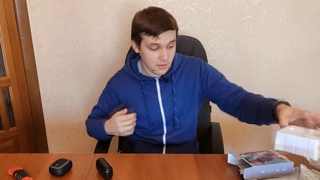 Распаковка TWS наушников F9 смотреть онлайн