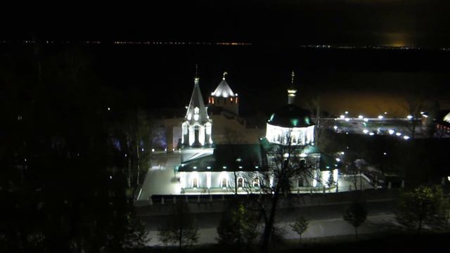 Вид из Кремля на Волгу в Нижнем Новгороде вечером. Красота и простор! смотреть онлайн