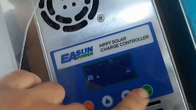Проблема с мппт контроллером EaSun ошибка e01, не могу выбрать и сохранить правильное напряжение смотреть онлайн