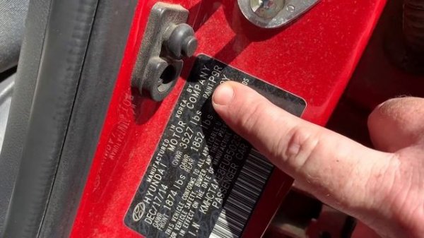 2011-2018 Hyundai Accent Paint Code Location