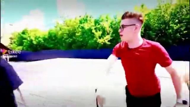 Влад а4 в Like из видео Стали РЭПЕРАМИ на 24 Часа ! *Реальный Рэп Баттл* смотреть онлайн