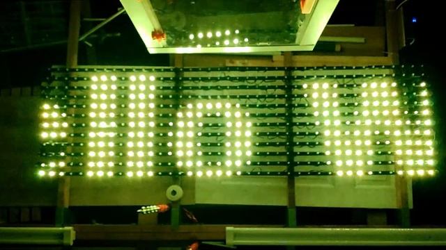 Home Brew WS2811 Pixel Matrix controlled by Python script смотреть онлайн