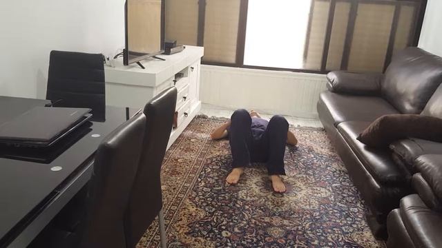 Йога. 10 асан: Кобра, собака, плуг, мостик, верблюд, березка, кошка, поза гнева. смотреть онлайн