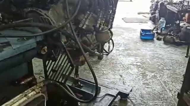 запуск мотора Mercedes на стенде ZUBR-VDK