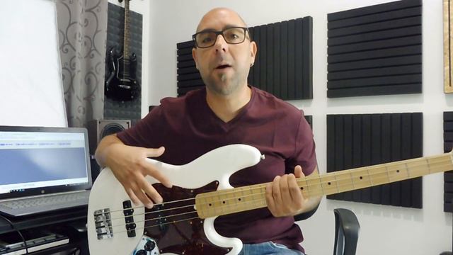 Recensione Fender Jazz Player Series (Made in Mexico) смотреть онлайн
