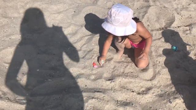 Мы на море делаем пасочки! смотреть онлайн