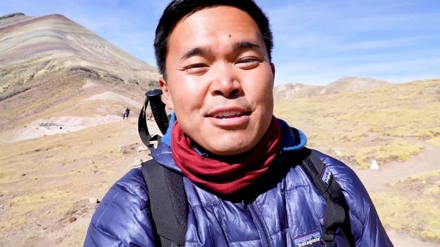 WHAT IT'S LIKE TO VISIT THE RAINBOW MOUNTAINS // PERU TRAVEL VLOG смотреть онлайн