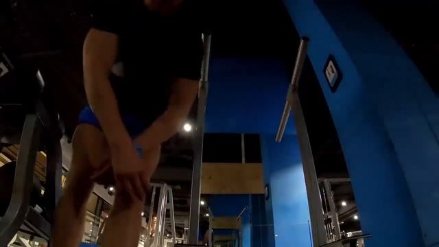 Самый мотивационный ролик для занятия спортом на брусьях смотреть онлайн
