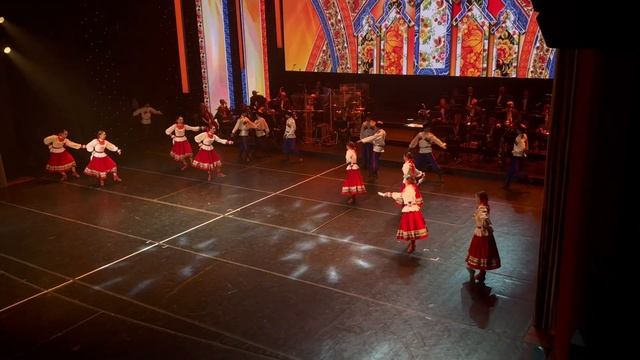 22.09.23 г. ГАНТ "Зори Тюмени", ДК "Нефтяник". 10-летие Тюменского президентского кадетского училищ смотреть онлайн