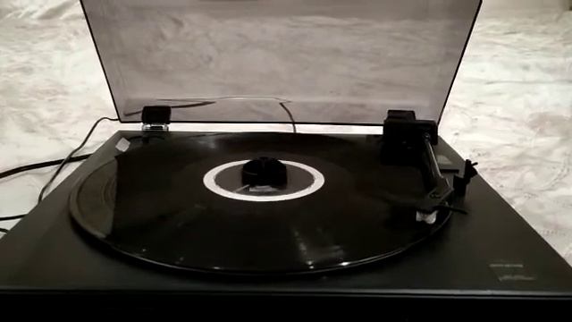 Продажа проигрывателя винила JVC и фонокорректора ION смотреть онлайн